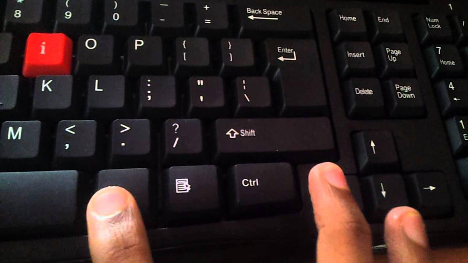 keyboard shortcut to switch monitors windows 7