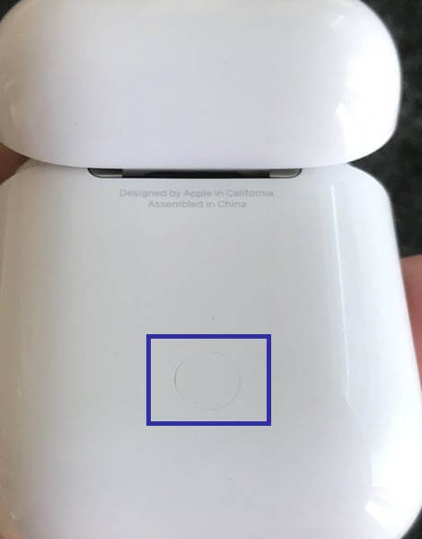 Airpod-case-pairing-button270920